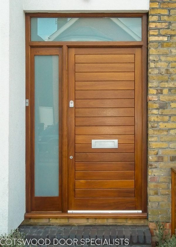 Contemporary front door and sidelight frame